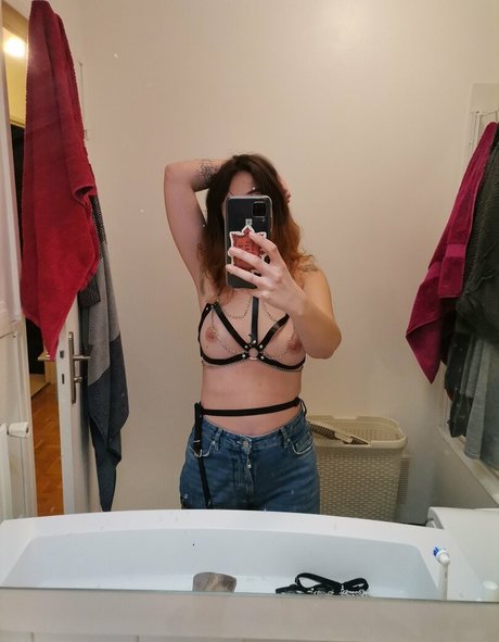 Tempet pretty pornstar photo