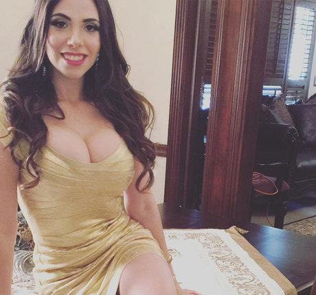 Claudia Guajardo beautiful star galleries