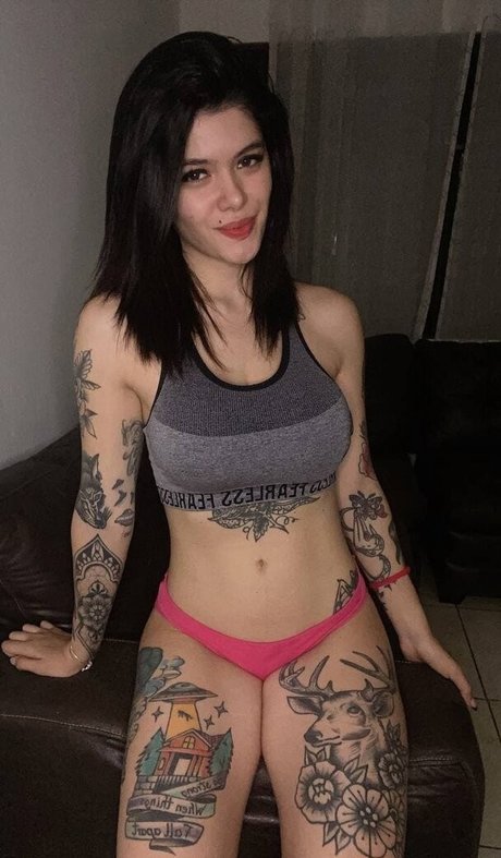 18 year old onlyfans hot pic