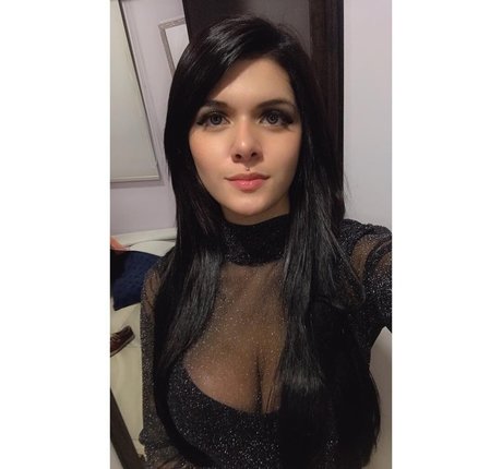 thick mature onlyfans erotic picture