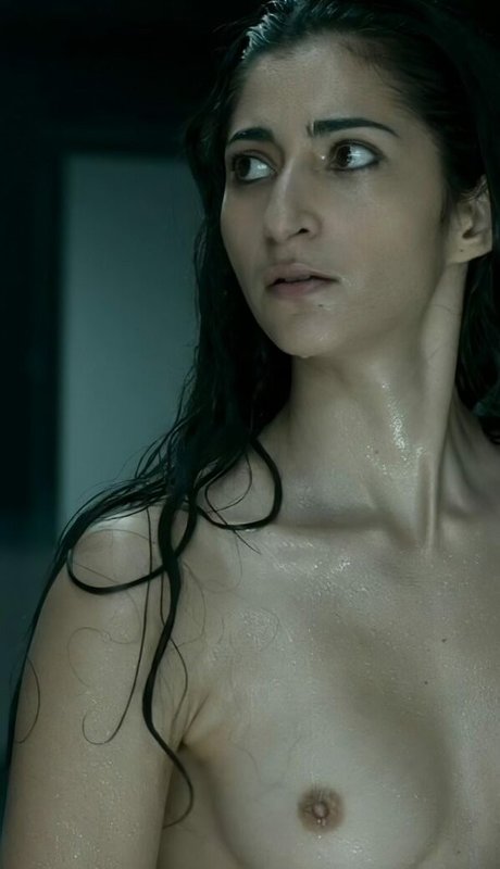 Alba Flores top model galleries