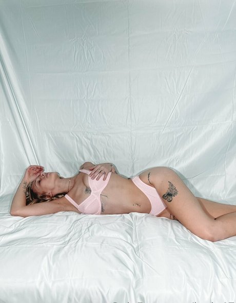 lealy47 star sexy galleries