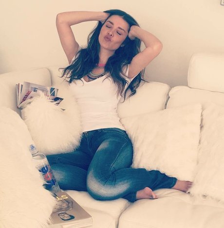 bikini fuck onlyfans beautiful archive