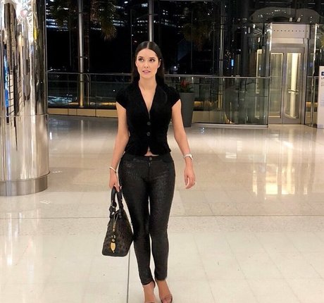 naked onlyfans exclusive pics