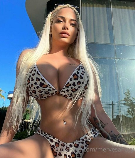 Merve Sanay nice star photos