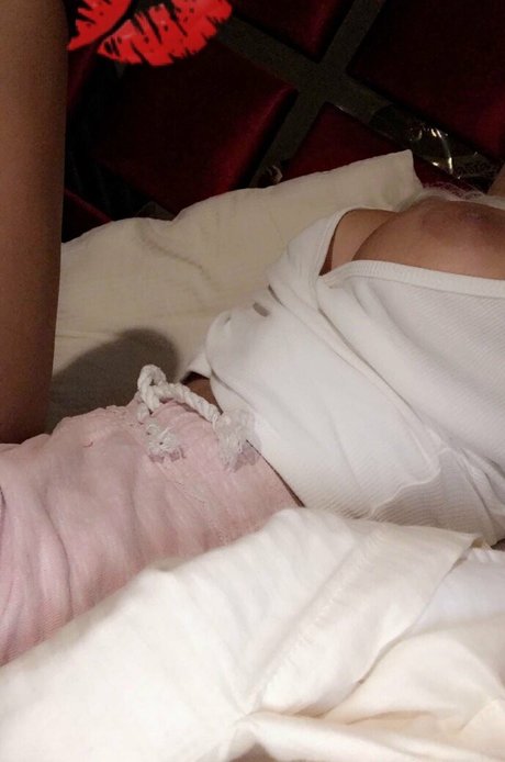 Merve Sanay beautiful pornstar image