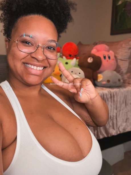 Unmaskedoppai beautiful model gallery