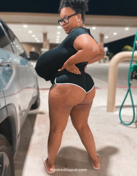 Unmaskedoppai star beautiful pic