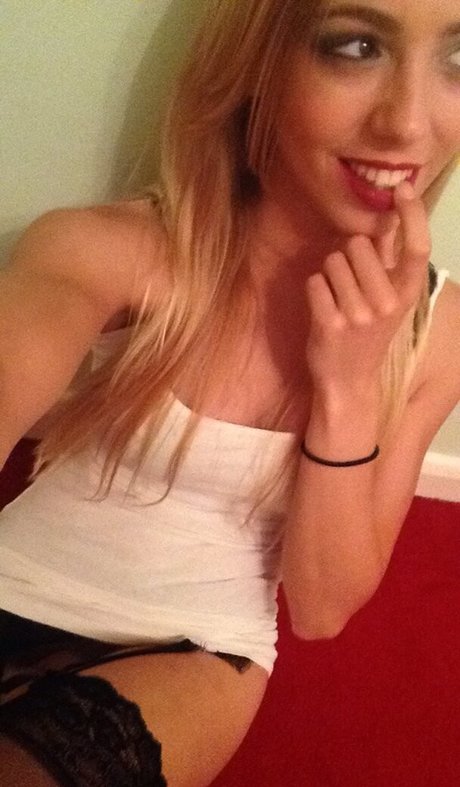 Katherine Bray naked pornstar pics