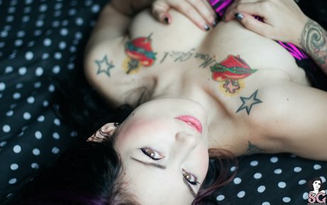 Fernanda Mercury model adult pics