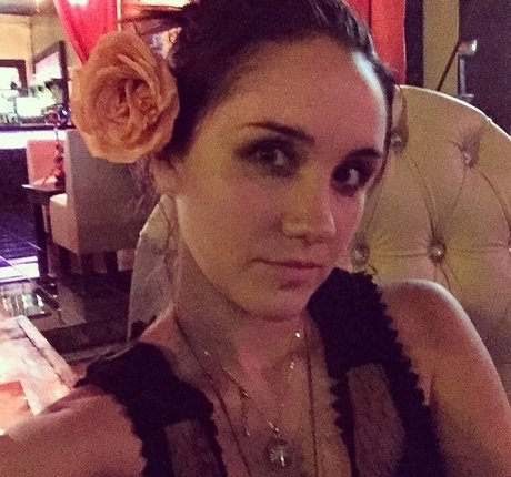 lesbian pussy onlyfans art naked image