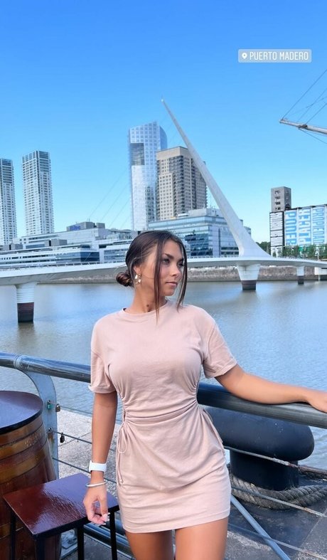 Valentina Grant sexy pornstar photo