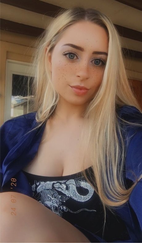 Paige 4Chan model adult photos