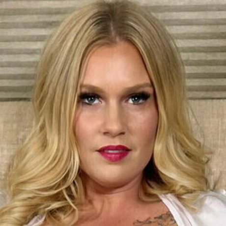 blondehotwife1986 pornstar nudes img