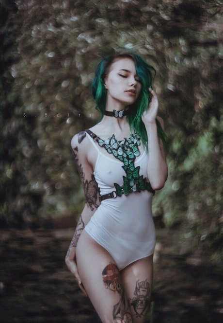 Rocken Rollia free model galleries