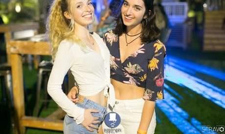 Tiny Miny Mo top star image