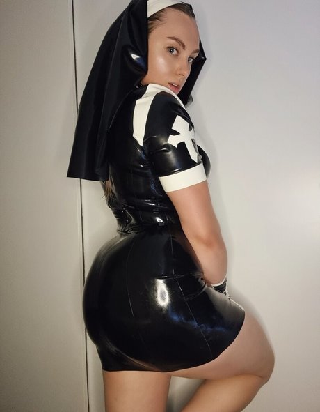 Georginasuccubus pornstar sexy img