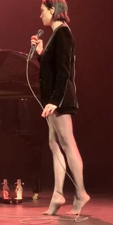 St Vincent nude star images
