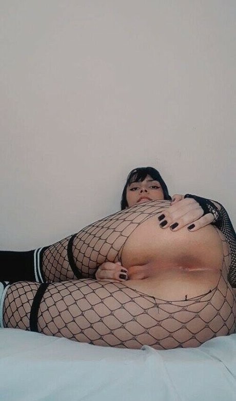 Grazzy elly adult star pictures