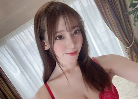 Kaede Fuua erotic actress archive