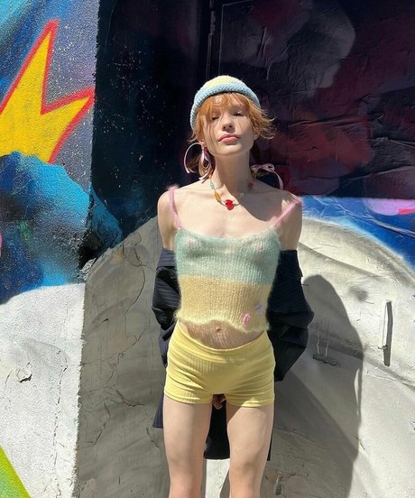 Riley Rodriquez hot pornstar img