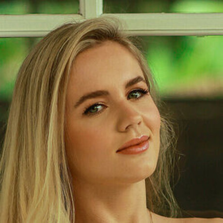 Marcia Beiersdorf high quality model gallery