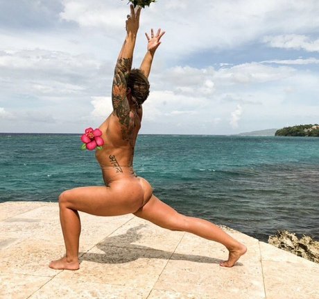 VixenActual pornstar nudes picture