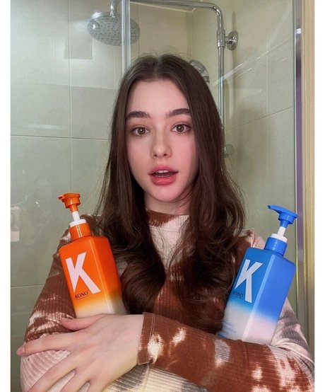 Dasha Tarab pretty star images