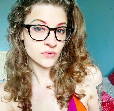 ateacupgamer actress galleries