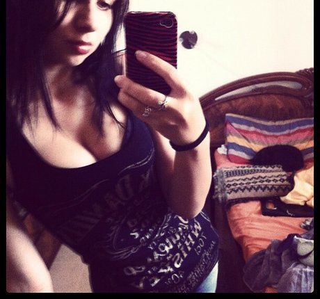 Jennie Naz sex actress photo