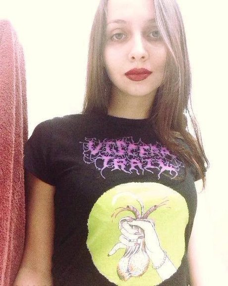 Jennie Naz model beautiful pic