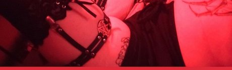 Scarletpyro pornstar nude img