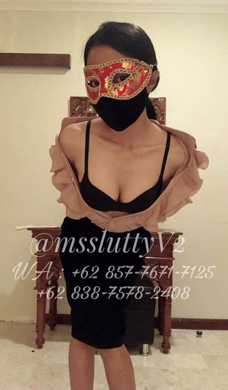 MssluttyVani nude star picture