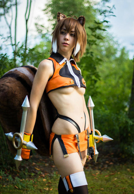 Shiroiaisu Anpan model sexy photo