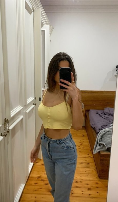 Alexandra Malliaras pornstar high quality picture