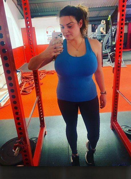 charworksoutlife model best photos