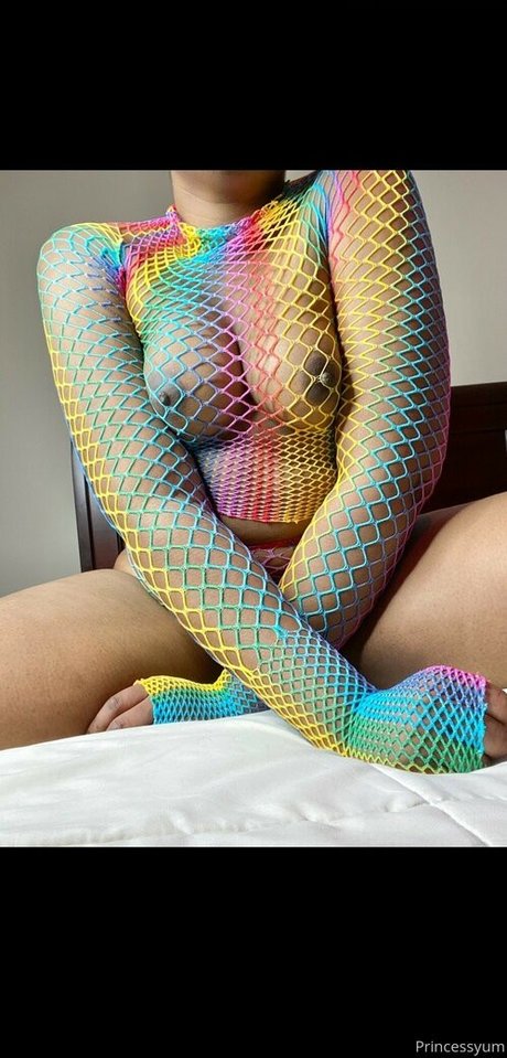 realprincess97 star nude photos