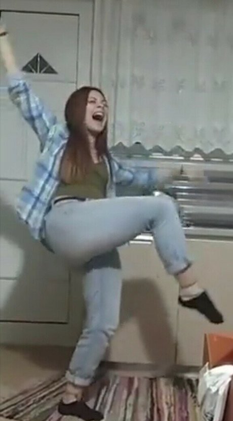 Aria Paria model erotic images