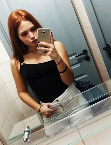 Aria Paria star high quality gallery