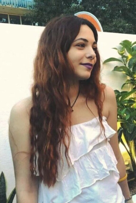 Aria Paria beautiful model galleries