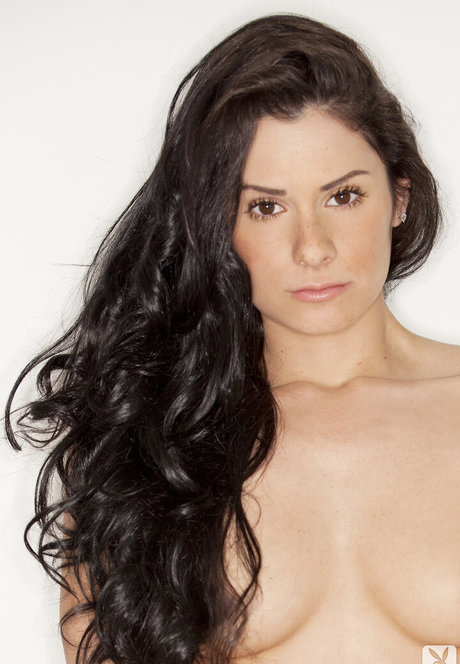 Raquel Robin star sexy pic