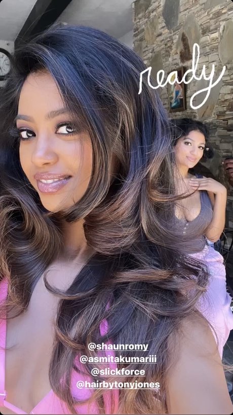 Shaun Romy hd pornstar gallery