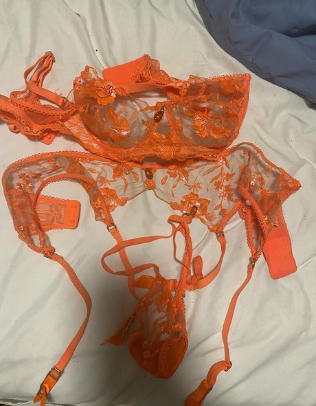 Antonella Shau hot star pics