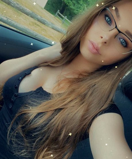 thai teen onlyfans erotic picture