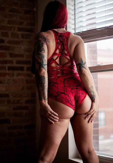 Shaul Guerrero art actress img