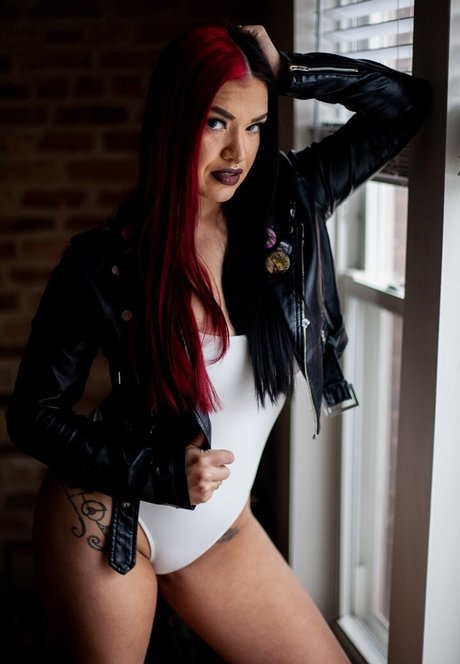 Shaul Guerrero best star pic