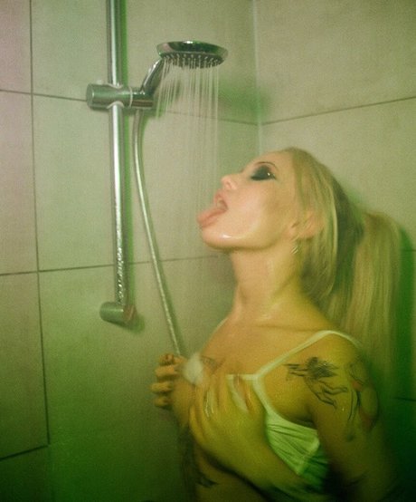 misscannabisss erotic model pics