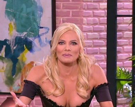 Ioanna Maleskou erotic actress photo