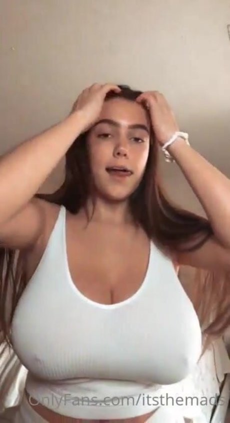 Maggie W star pornographic pic