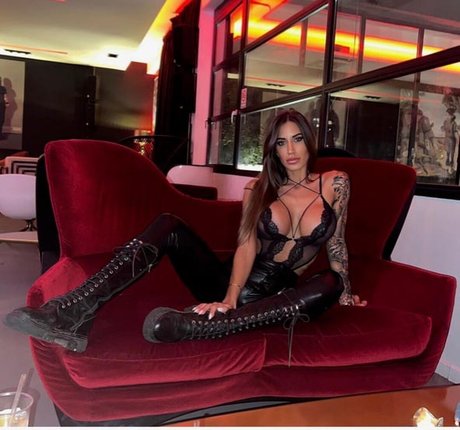 Maira Reginato pornstar beautiful pictures